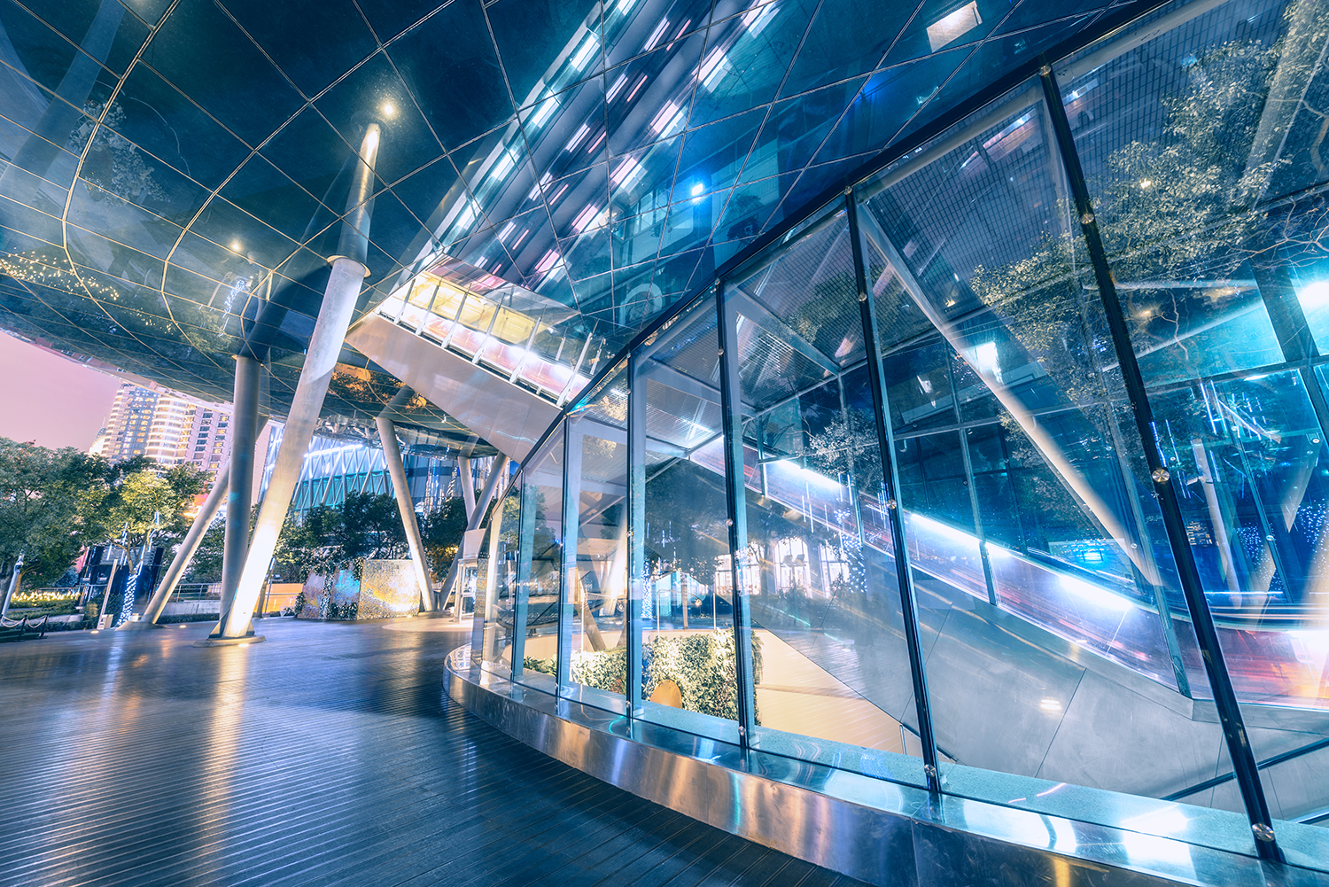 Steel frame structure in modern architecture